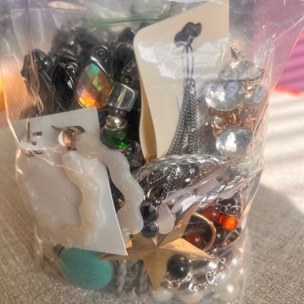 Colorful Beaded Jewelry Assortment - Picture 8 of 12